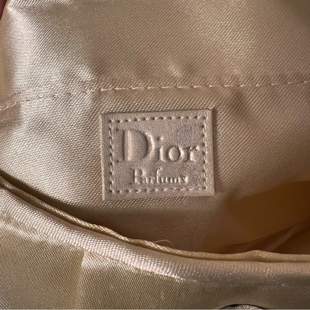 DIOR Elegant Goldtone Satin Parfum Bag, excellent condition ❤️❤️❤️ - Picture 10 of 11